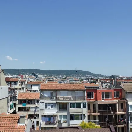 Amazing Two Bedroom In City Centre * Varna
