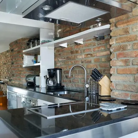 Apartment Amazing Two Bedroom In City Centre Varna