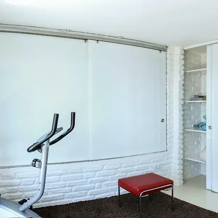 Amazing Two Bedroom In City Centre