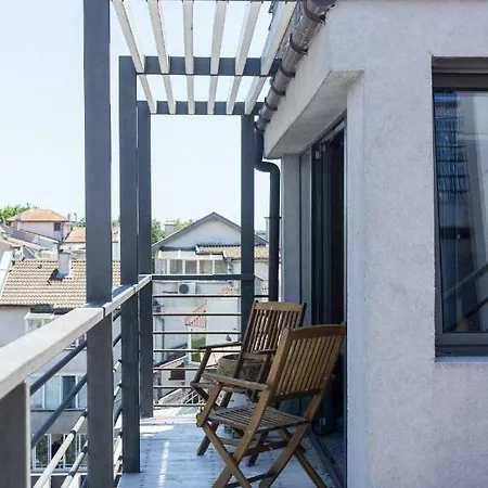 Apartment Amazing Two Bedroom In City Centre Varna